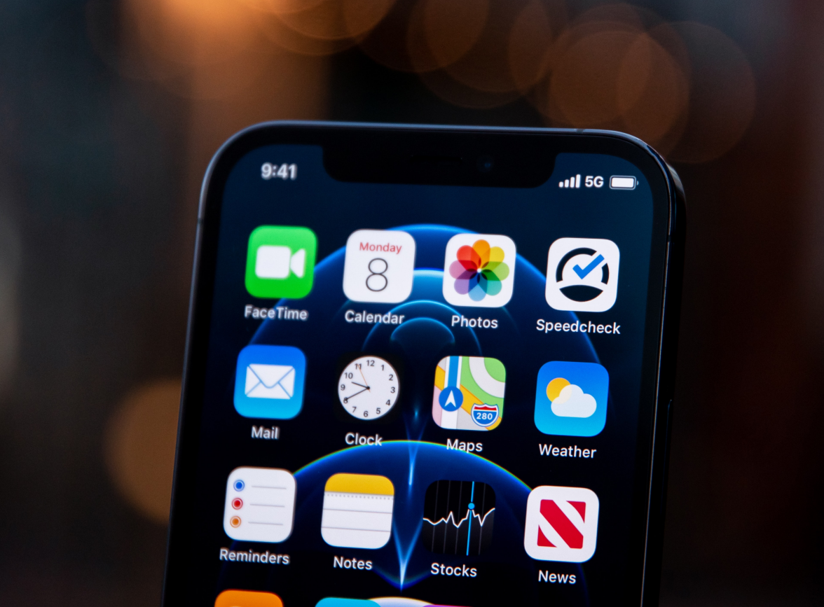 和顺苹果手机维修分享为什么 iPhone 12 在冬季会自动关机 